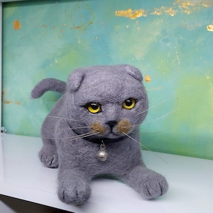 Needle felting cute cat,handmade felt animal figurine, gift for her, wool felting, cat lovers gift,home decoration, handcrafted sculpture