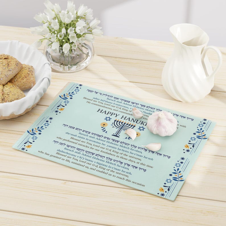 Dreamoments Hanukkah Blessings Glass Board - Thumbnail 5