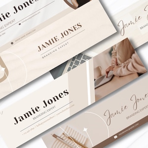 Puede incluir: Cuatro banners diferentes de redes sociales con un fondo beige y el texto "Jamie Jones Branding Expert" en varias fuentes y estilos. Los banners presentan una variedad de elementos de diseño, que incluyen una computadora portátil, un cuaderno y un bolígrafo.