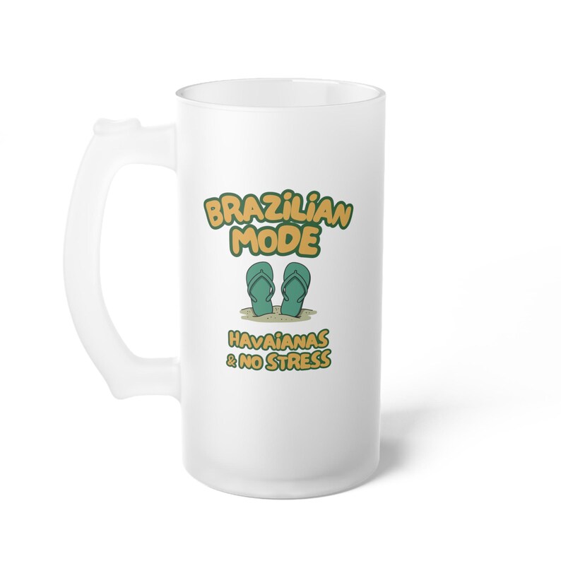Brazilian Mode Beer Mug – Havaianas No Stress Frosted Glass (16oz) image 3