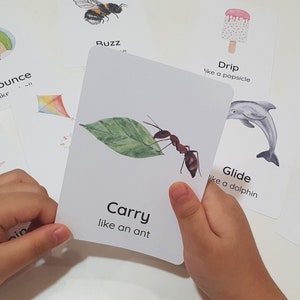 16 carte di movimento estivo per bambini, carte di movimento stagionale, carte di azione per bambini, Circle Time, scuola materna educativa, attività di calma per bambini