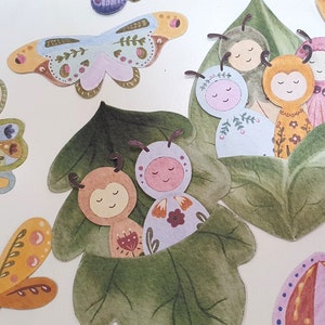 Bambole di carta insetto stampabili, casa delle bambole di carta, fai da te per bambini, pupazzi di animali, set da gioco farfalla, kit casa delle bambole, giocattolo stampabile per bambini
