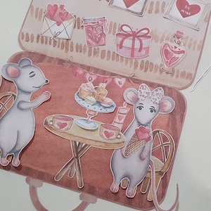 Set da gioco stampabile di topi di San Valentino, bambole di carta di topi, gioco di finzione per feste di animali con dolcetti, lavoretti fai da te con carta per bambini, casa delle bambole con animali di carta