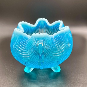 Fenton Aqua Opalescent Curtain Drapery 3-Footed Rose Bowl