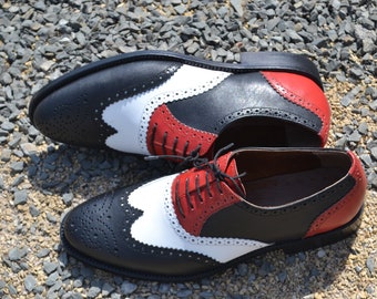 Zapatos brogue de cuero hechos a mano con punta de ala y oxfords Goodyear Welted