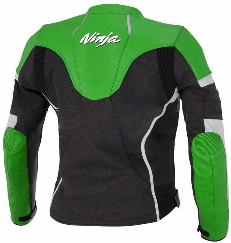 Puede incluir: Chaqueta de moto de cuero negro y verde con detalles blancos y la palabra "Ninja" en la espalda.