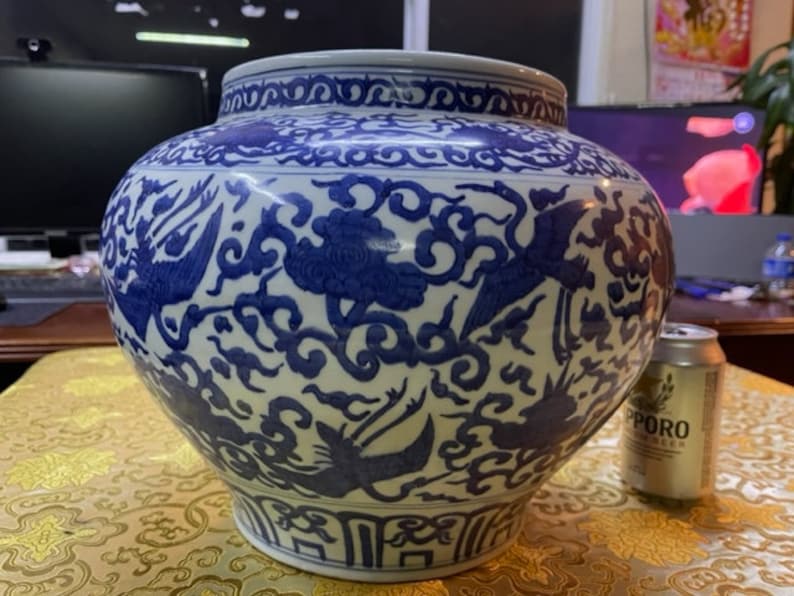 Blue and White Porcelain Vase image 8