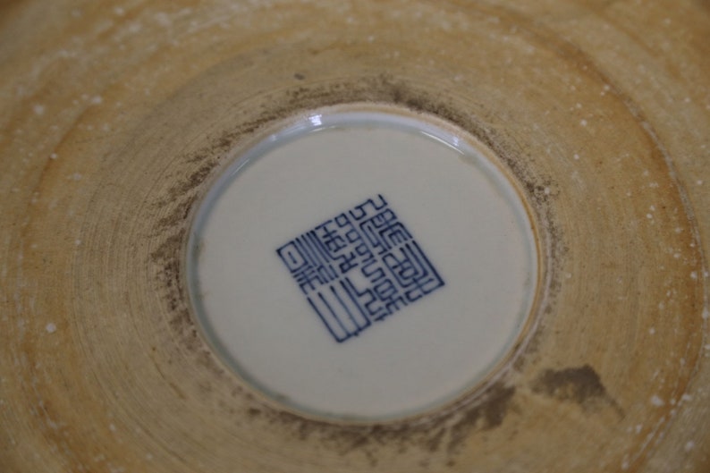 A Large Doucai Gilt Porcelain Washbowl, Qianglong Mark image 2