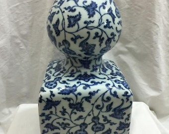 A Magnificent, Rare and Important Imperial Yongzheng Blue and White Vase