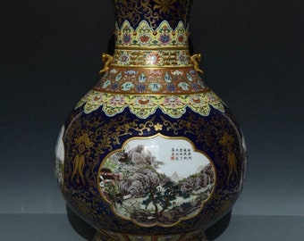 An Exquisite Famille Rose and Gilt Decorated Porcelain Vase