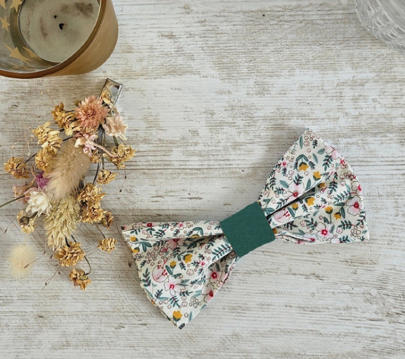 Two-tone white and green liberty bow tie image 1