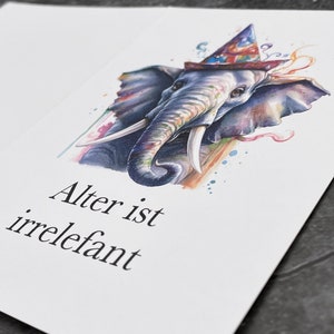 Lustige und farbenprächtige Elefanten-Geburtstagskarte im Aquarellstil, DIN A6.