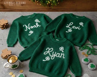 Gepersonaliseerde St. Patrick's Day-trui: geborduurde klavertrui
