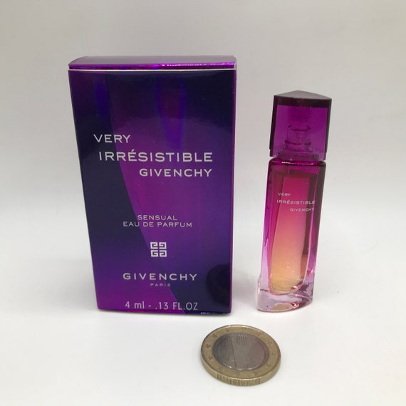 Givenchy very irresistible sensual eau de parfum hot sale