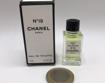 Chanel No19 EDT 4ml MINIATURE perfume 1970's