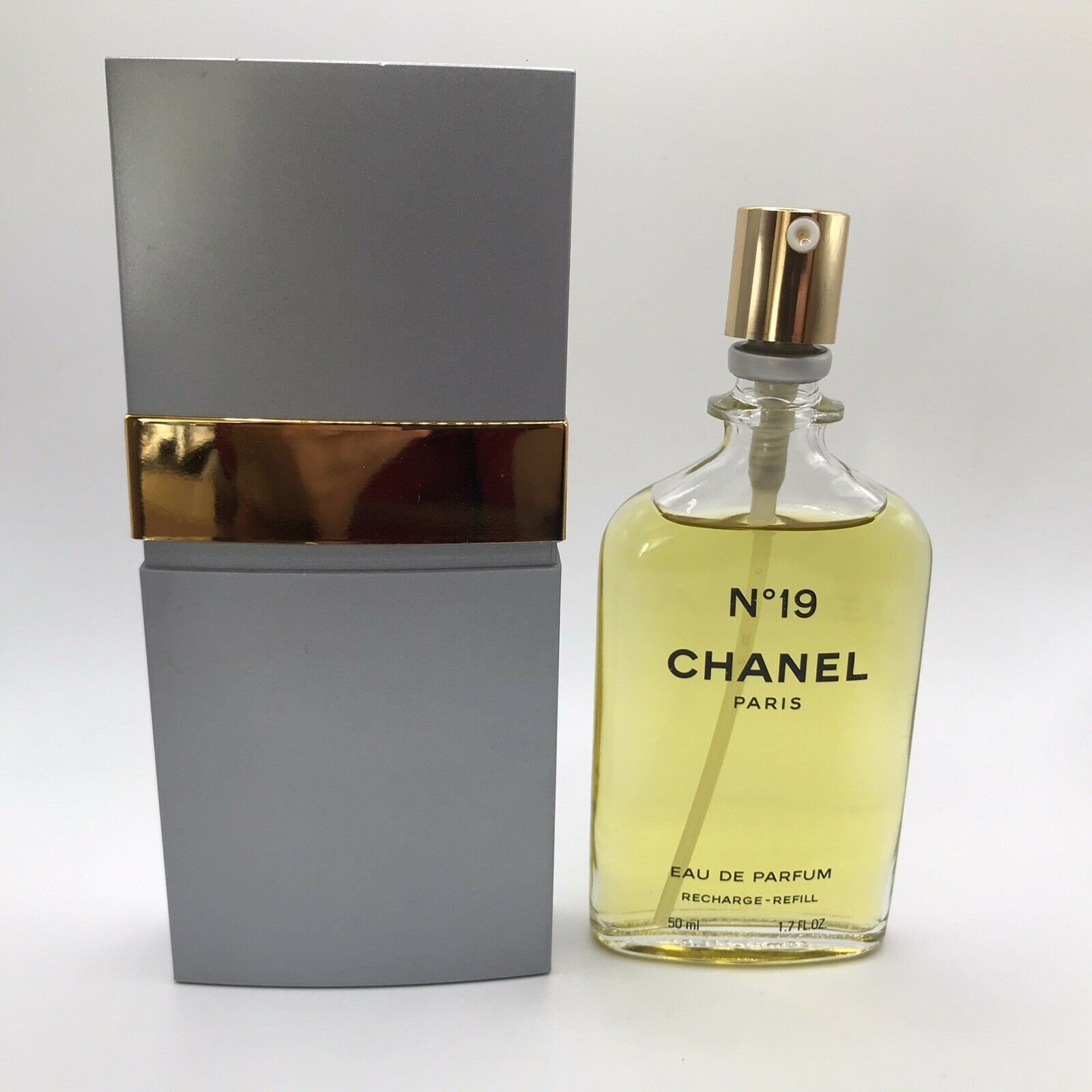 Chanel No 19 extrait 2 oz (M.M.). Rare vintage 1971 original