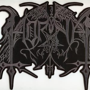 Horna - Parche trasero con contorno de logotipo gris
