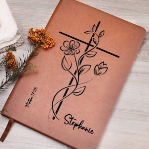 Personalisiertes Leder Journal mit Blumen Kreuz, Name und Bibel Vers Gebet Journal, Leder Notizbuch, Bester Freund Tochter Mutter Geschenke
