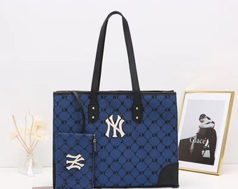 MLB-Bolso de mano Retro para presbicia para mujer, bolso de hombro portátil para ir al trabajo, bordado de Nueva York, a la moda, combina con todo, novedad de 2023