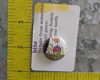Disney's Snow White Witch's Apple Needle Minder ** Free Shipping**