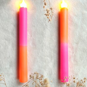 Neon dip dye LED kaarsen set van 2 – kleurrijke fluor decoratie kaarsen op batterij – moderne interieur woondecoratie bild 4