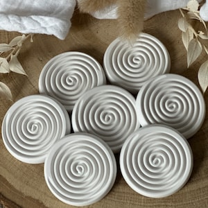 Fragrance stones for essential oils