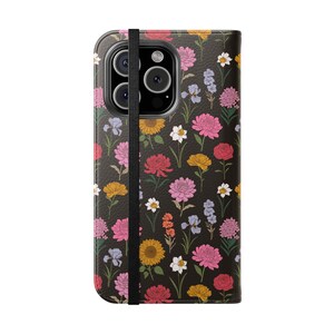 ミッドナイトガーデン - iPhone、Samsung、フォリオ電話ケース、フリップカバー電話ケース、ウォレットスタイル電話ケース
