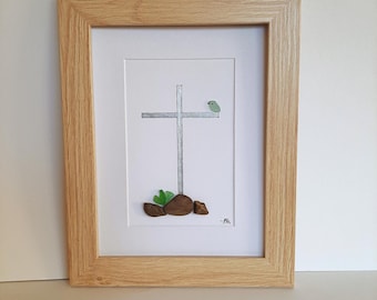 Seeglaskreuz, Kieselsteinvogel, Seeglaskunst, Kieselsteinkunst, einzigartiges Familiengeschenk, bester Freundgeschenk, trauerndes Geschenk, religiöses Geschenk