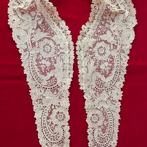 Antique Point De Gaze Lace Collar image 4