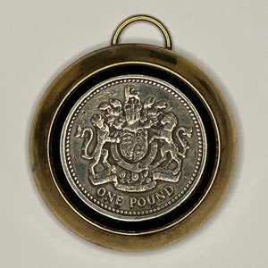 Vintage British One Pound Coin Pendant - British Coin Jewelry