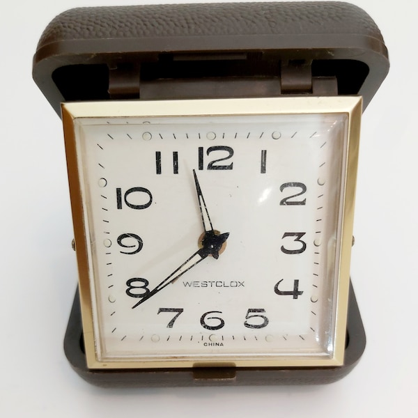 Vintage Travel alarm clock / Vintage Westclox Clock / Wind up Clock / Analogue Travel Clock