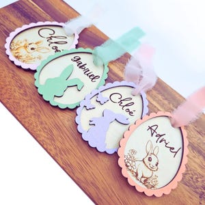 Personalisierter Osterkorb Anhänger | Blumen Hase Namensschild | Benutzerdefinierte Osterei Anhänger | Kinder Osterkorb Geschenk | Frühling ausgebogter Hasen Anhänger