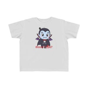 Uroczy T-shirt z wampirem dla malucha | Zabawna koszulka na Halloween, kostium dla dzieci, koszulka z wampirem, strój na Halloween dla malucha, odzież na Halloween dla dzieci
