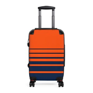 Stylish Travel Suitcase - Durable Luggage for Adventurers, Trendy Bag for Traveling, Perfect Gift for Travelers, Lightweight Carry-On, [...]