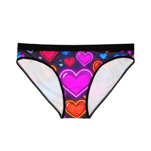 Colorful Heart Print Women&#39;s Underwear, Cute Panties, AOP Design, Lingerie, Valentine&#39;s Day Gift, Everyday Comfort, Women&#39;s Intimates