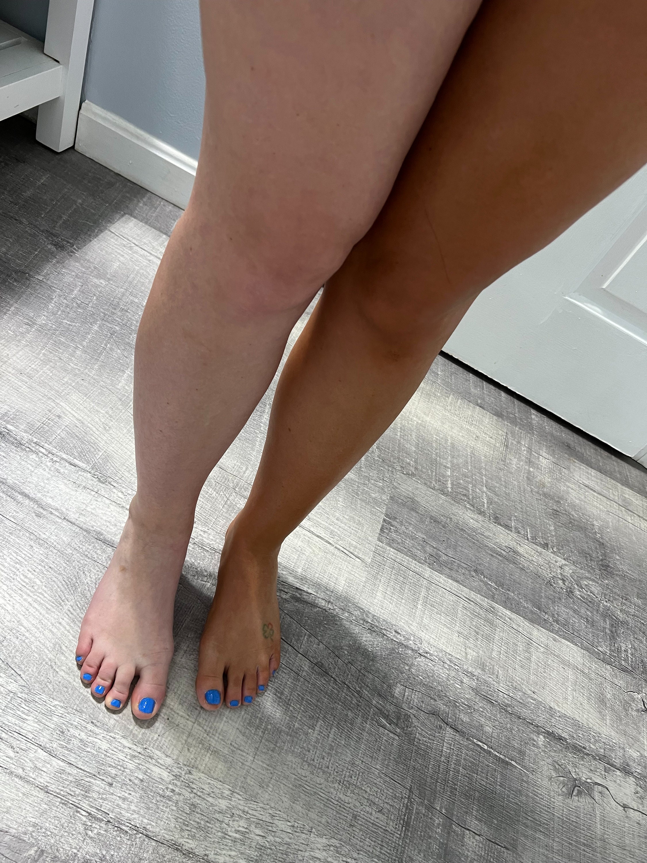 AMBOS TONOS de espuma autobronceadora (no incluye guante)