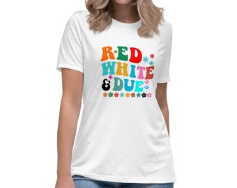 Red White and Due T-Shirt: 4th Of July Pregnancy Announcement