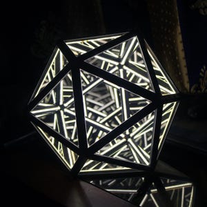 Ikosaeder oändlig spegel, dodekaeder oändlig spegel, oändlig spegelskulptur