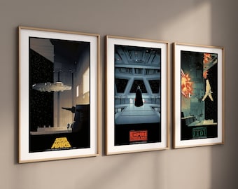 Könnte beinhalten: Drei gerahmte Filmplakate mit minimalistischen Designs. Die Poster sind für die Star Wars Filme: "Star Wars: Eine neue Hoffnung", "Das Imperium schlägt zurück" und "Die Rückkehr der Jedi-Ritter".