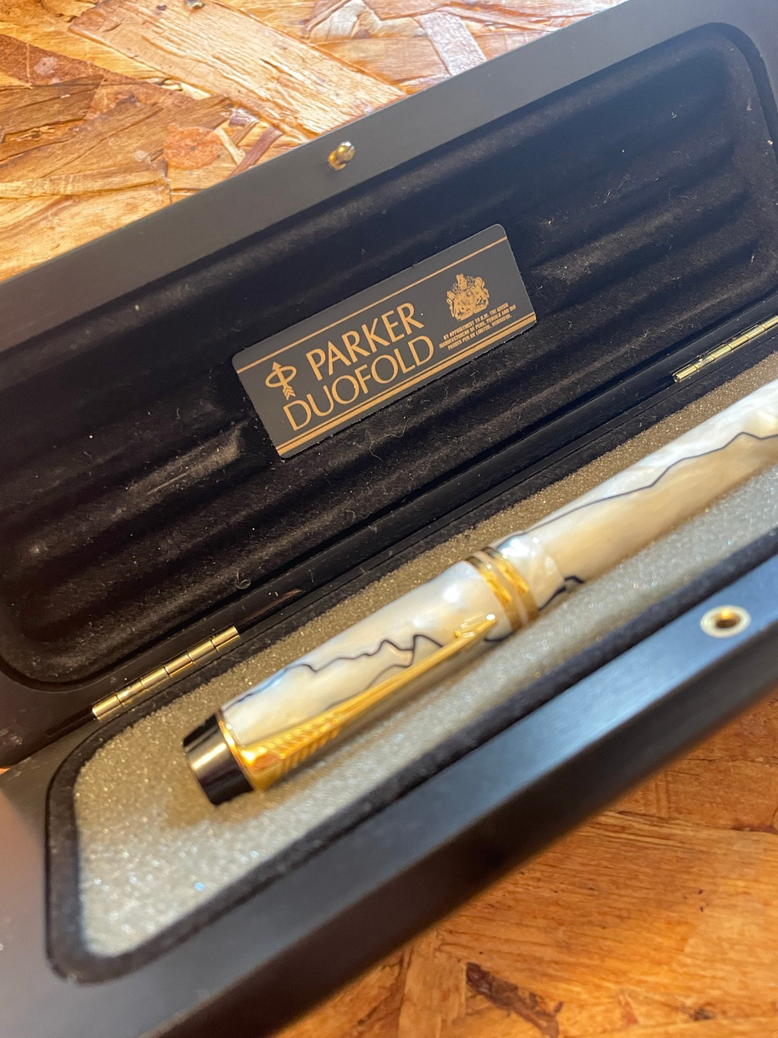Parker Duofold Fountain Pen in White Marble Pearl and Black - Etsy