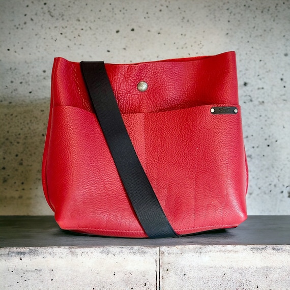 Full Grain Real Leather Authentic Red Tomato Stevie Crossbody or Shoulder Bag Purse