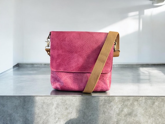Full Grain Authentic Real Leather Pink Dog Upstate Satchel Messenger Bag Crossbody Purse