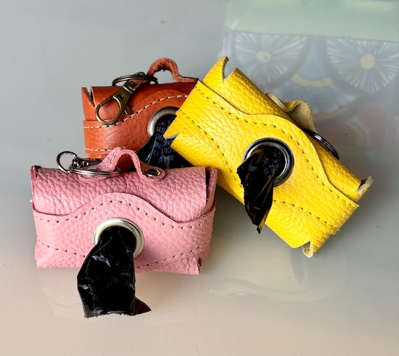 Full Grain Authentic Leather Pet Dog Poop Waste Pouch Bag Keychain