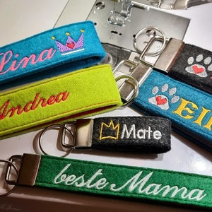 Schlüsselanhänger personalisiert bestickt