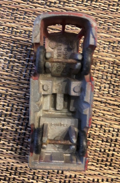 TOOTSIETOY 4643 MACK Anti-aircraft Gun Camion Pré War Die Cast Tootsie
