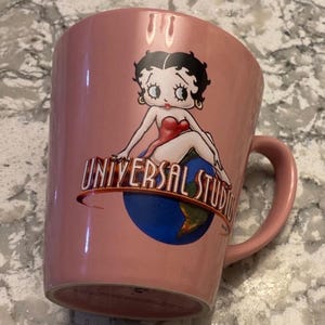Betty Boop Becher
