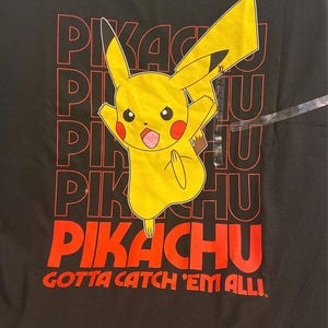 Pikachu Shirt adult XL