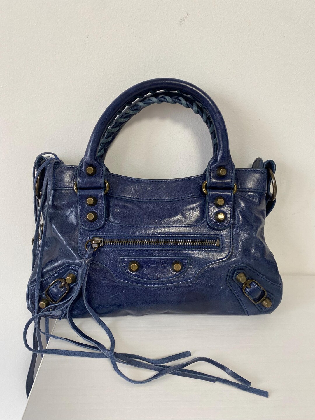 【関税＆送料込み】Balenciaga Le City Mini Crossbody ホワイト の ウィメンズ Le City バッグ スモール スニーカー