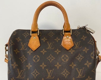 Louis Vuitton 1990 Vintage Epi Sac Friedland · INTO