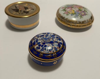 Set of 3 Porcelain Trinket Boxes: